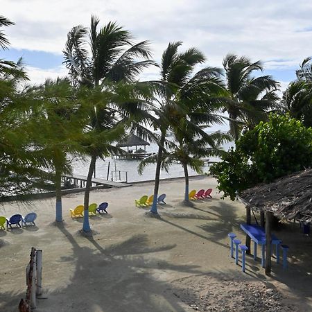 Anchorage Beach Resort Caye Caulker Buitenkant foto