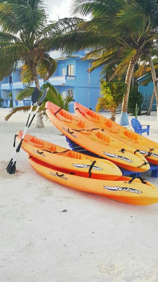 Anchorage Beach Resort Caye Caulker Buitenkant foto